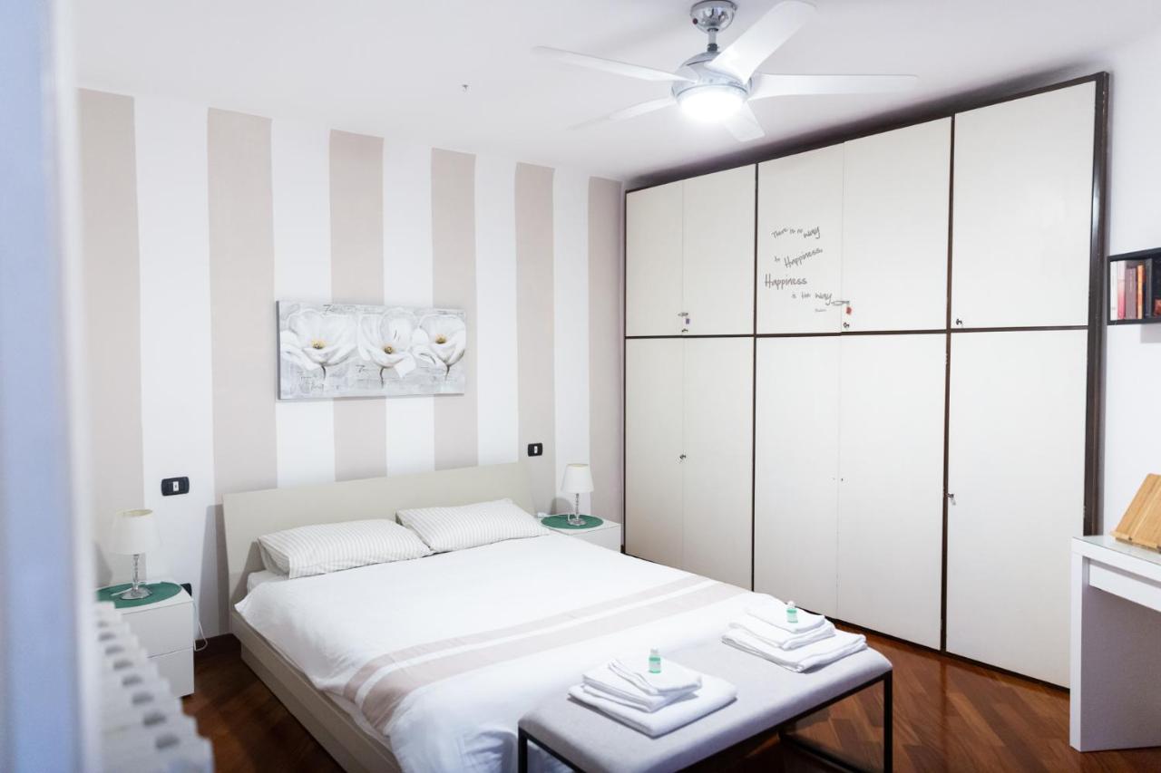 Sweet House Corso Genova Apartment Milan Exterior photo