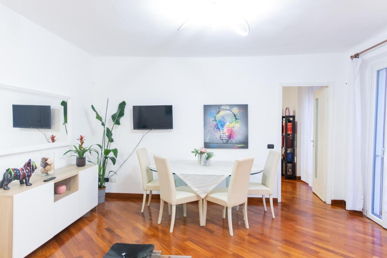 Sweet House Corso Genova Apartment Milan Exterior photo